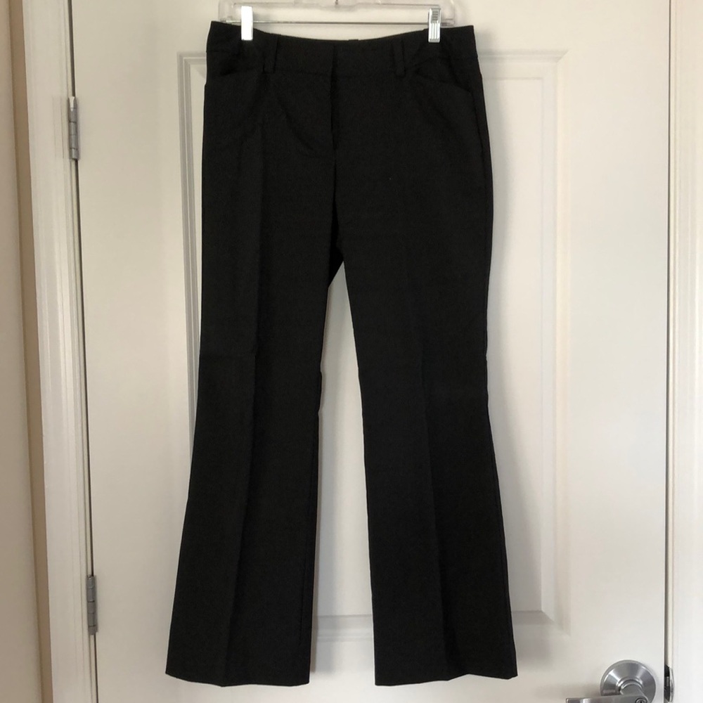 Black fine pinstripe dress pants 6p